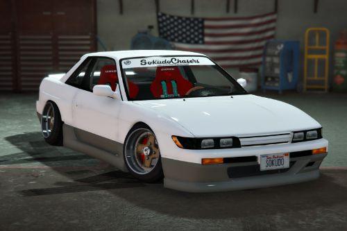 Nissan Silvia S13: Stance & Style
